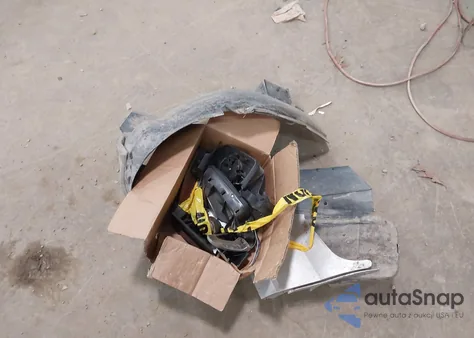 2015 Chevrolet Equinox 1Lt z USA, uszkodzony, nr VIN 1GNFLFEK8FZ132739